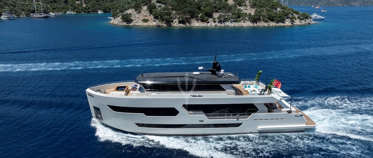 LADY LUNA yacht charter 1