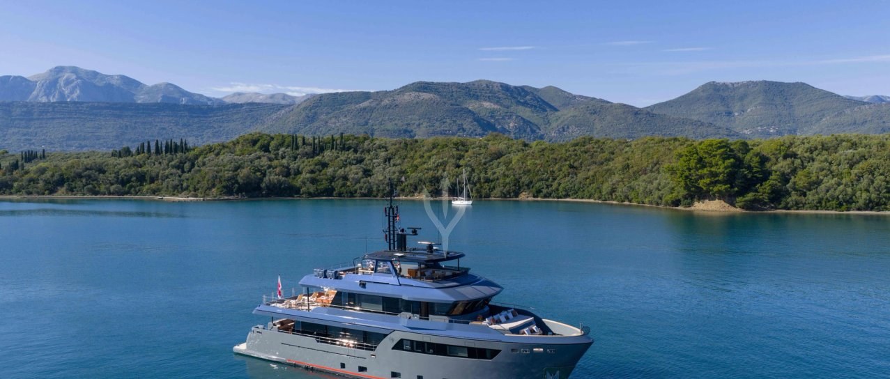 HAZE II YACHT CHARTER yacht charter
