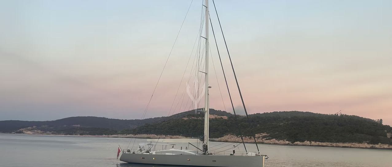 J SEVEN yacht charter 1