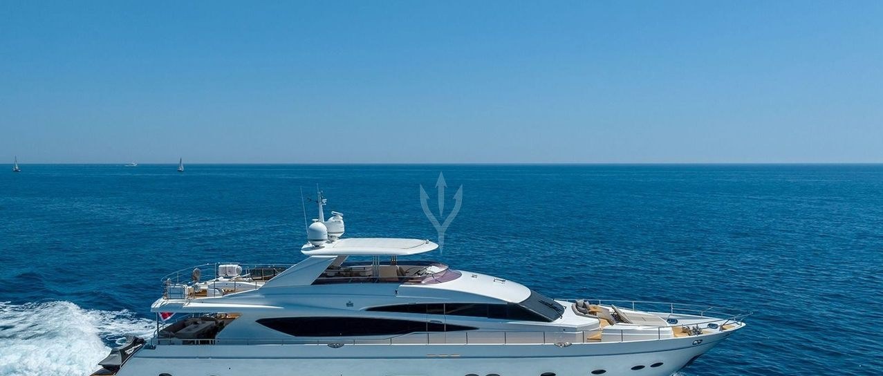 EXPERIENCE yacht charter 1
