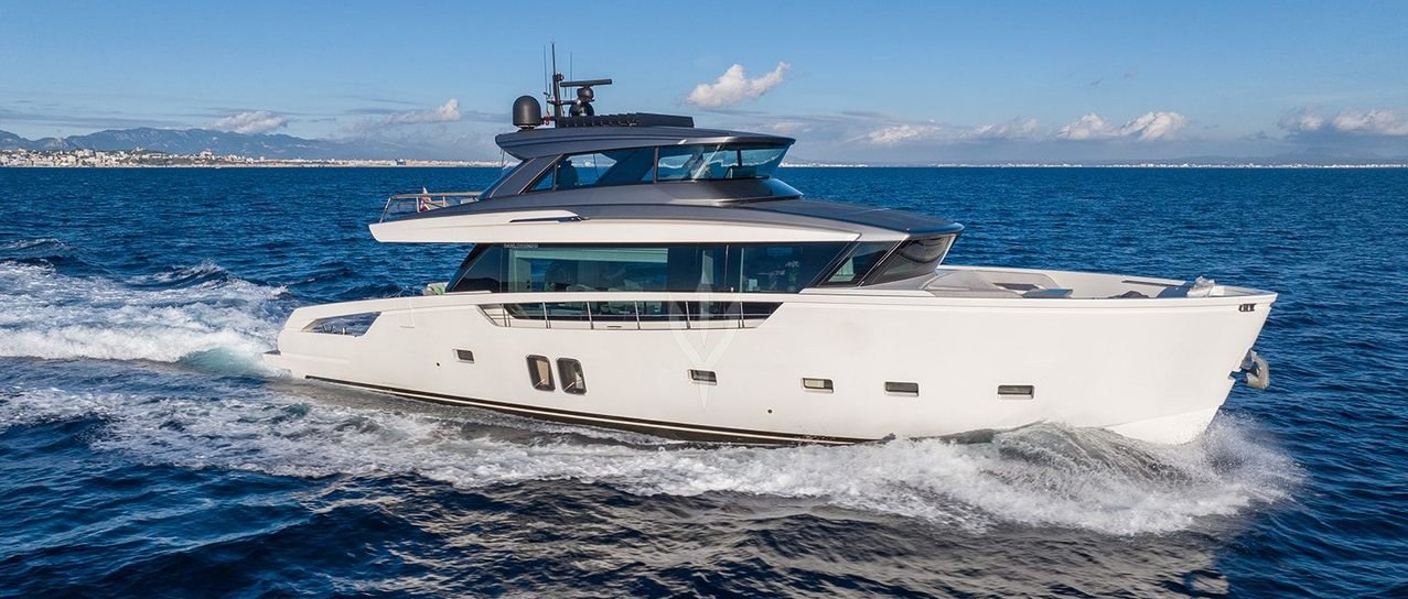 CLOUD IX yacht charter 1