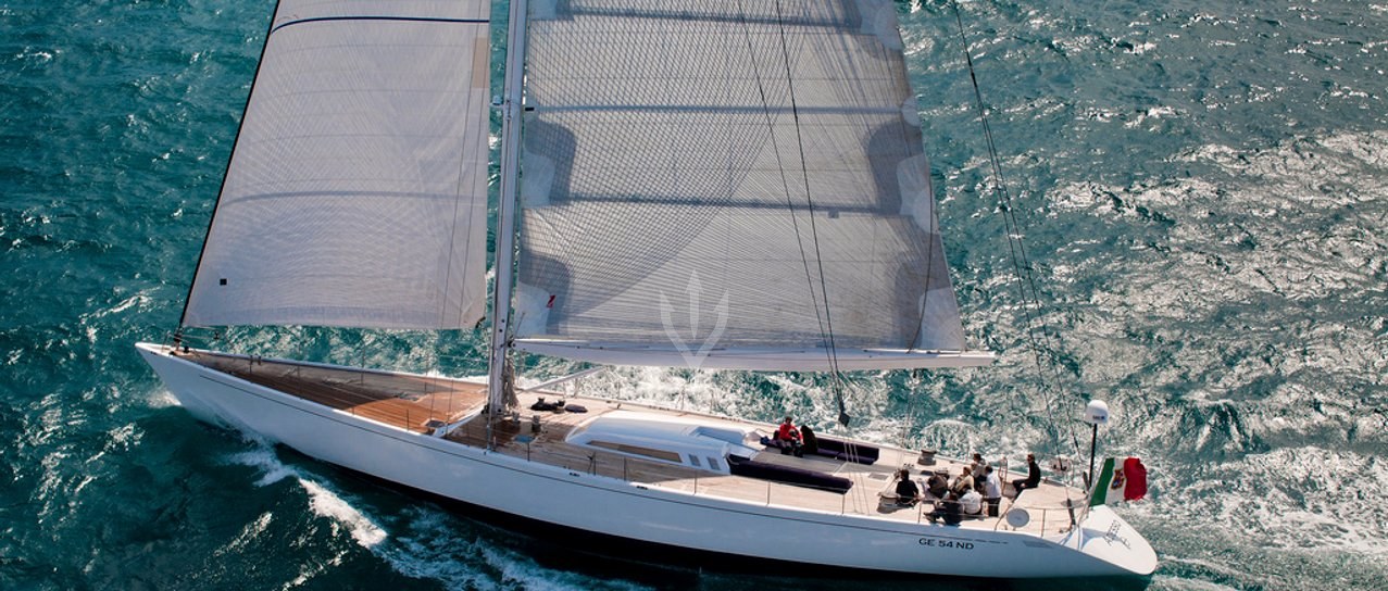 ADESSO yacht charter 1