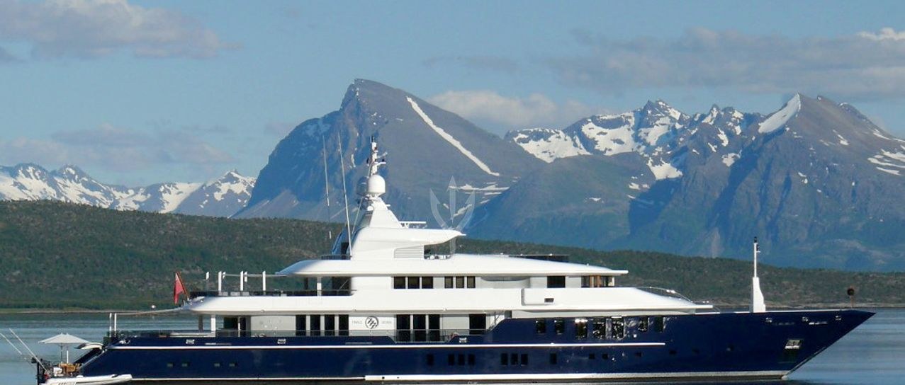 TRIPLE SEVEN yacht charter 1