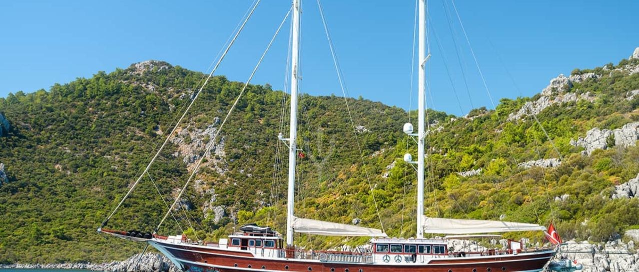 KAPTAN KADIR yacht charter 1