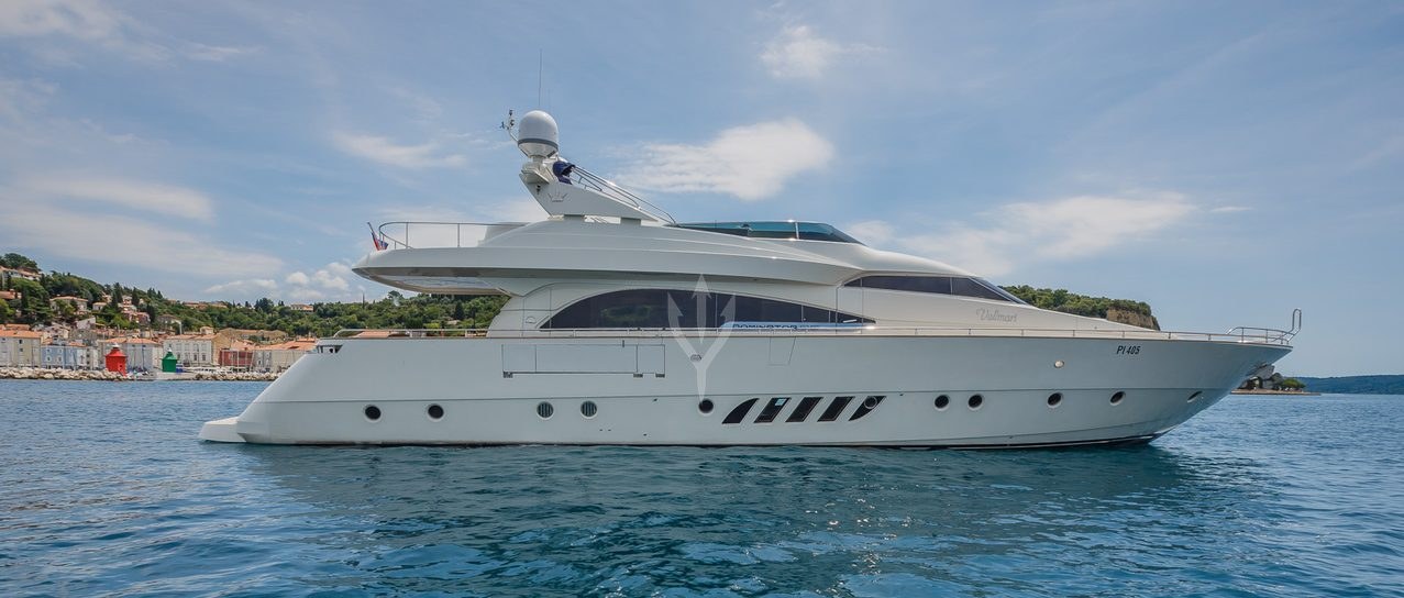 VELLMARI yacht charter 1