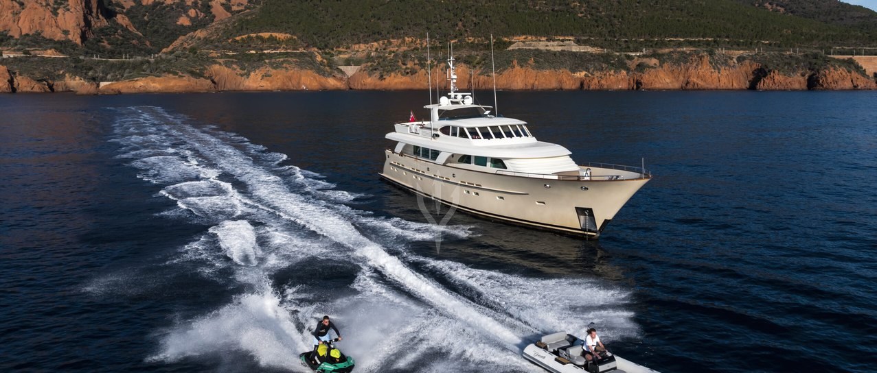 ORIZZONTE yacht charter 1