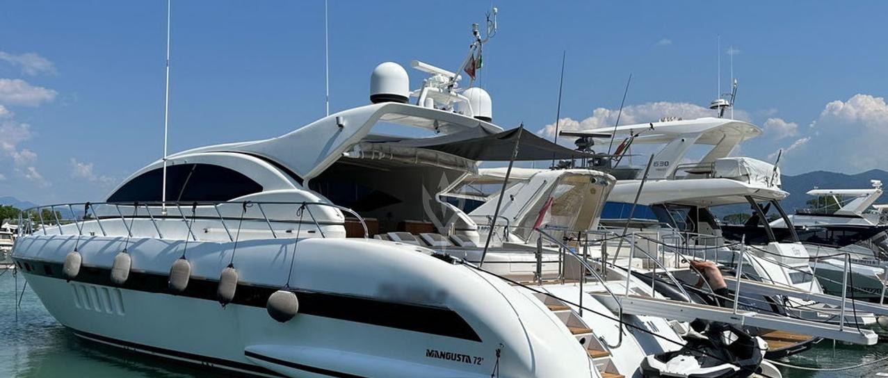 ELTON II yacht charter 1