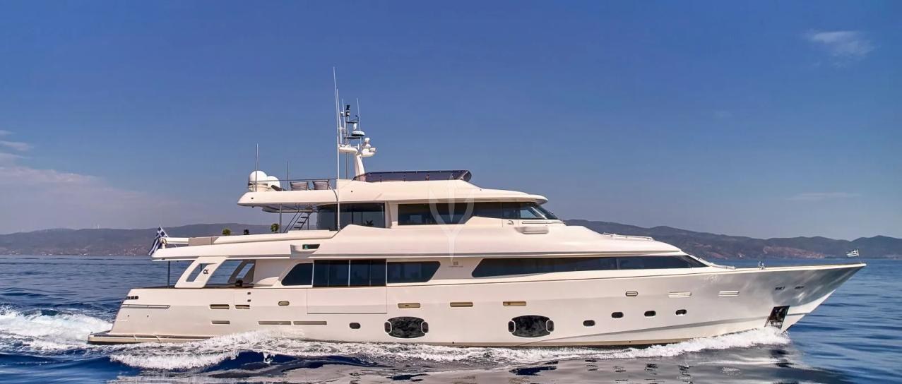 DALOLI yacht charter 1