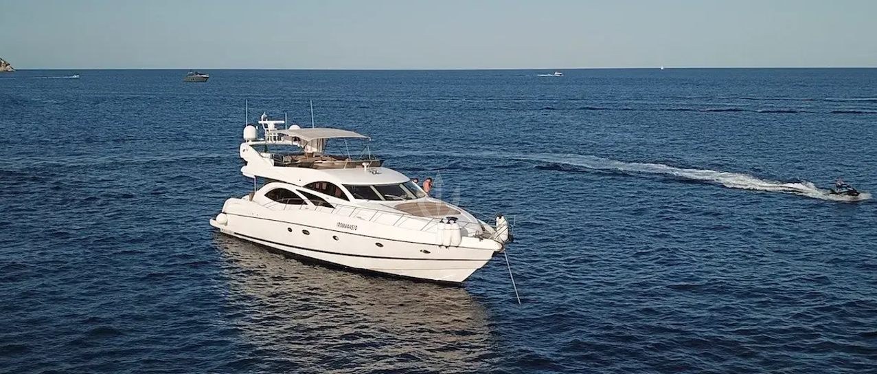 AMATO yacht charter 1