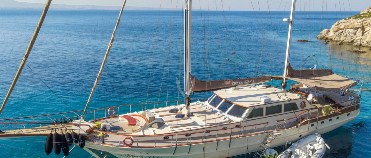 AEGEAN SCHATZ yacht charter 1