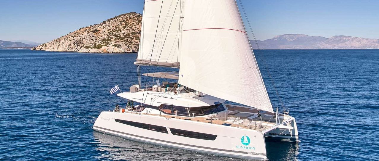 SUNMOON yacht charter 1