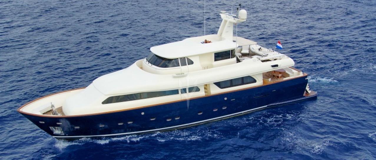 VINTAGE yacht charter 1