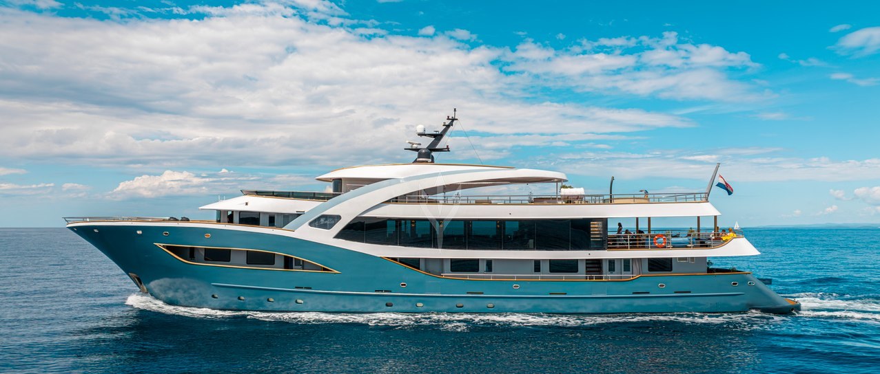BELLA YACHT CHARTER yacht charter