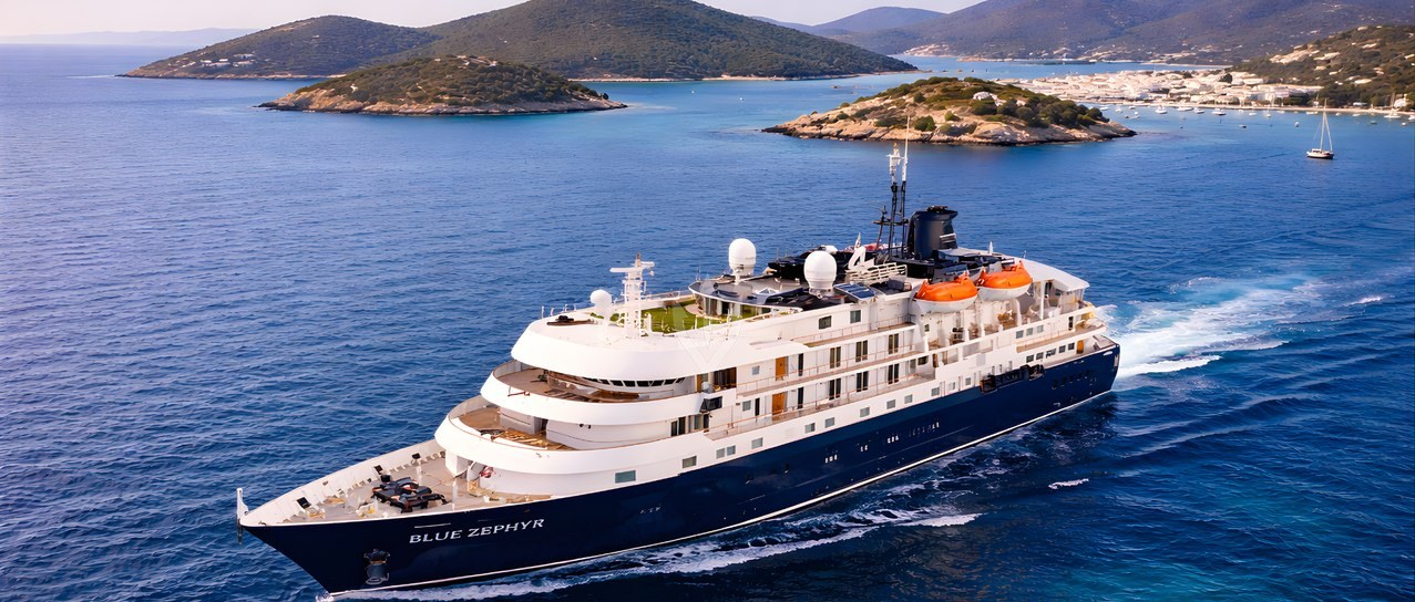 BLUE ZEPHYR yacht charter 1