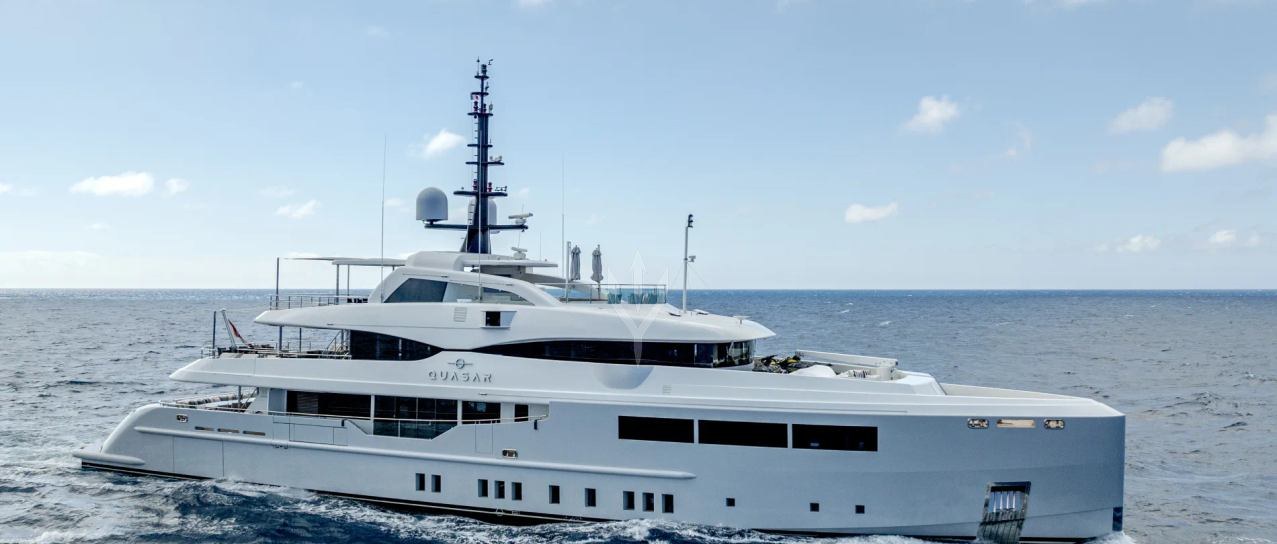 QUASAR YACHT CHARTER yacht charter