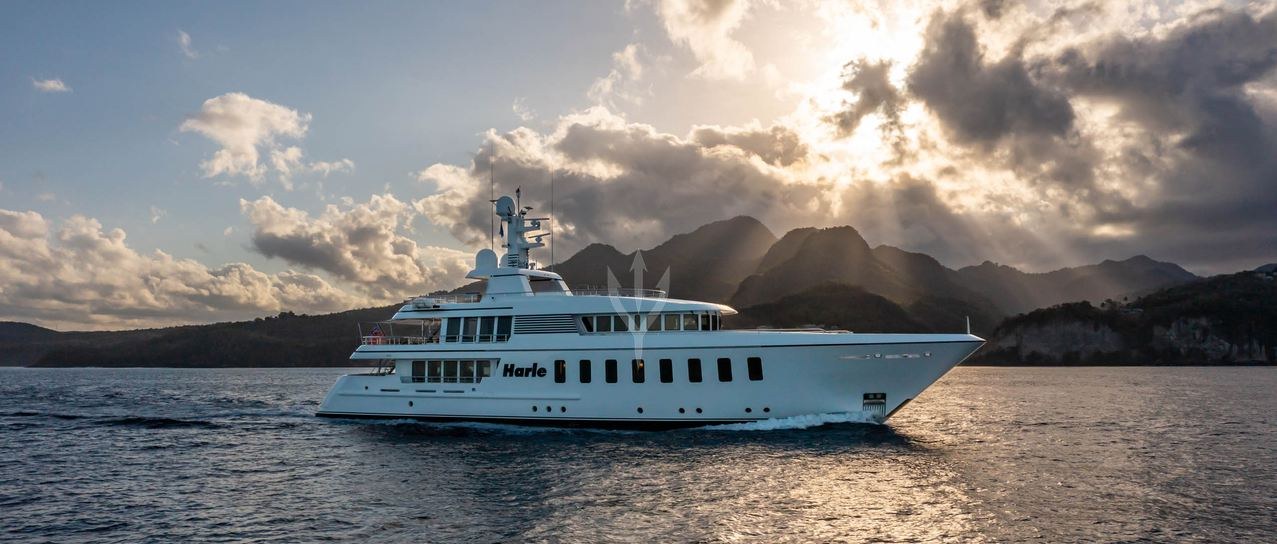 HARLE yacht charter 1