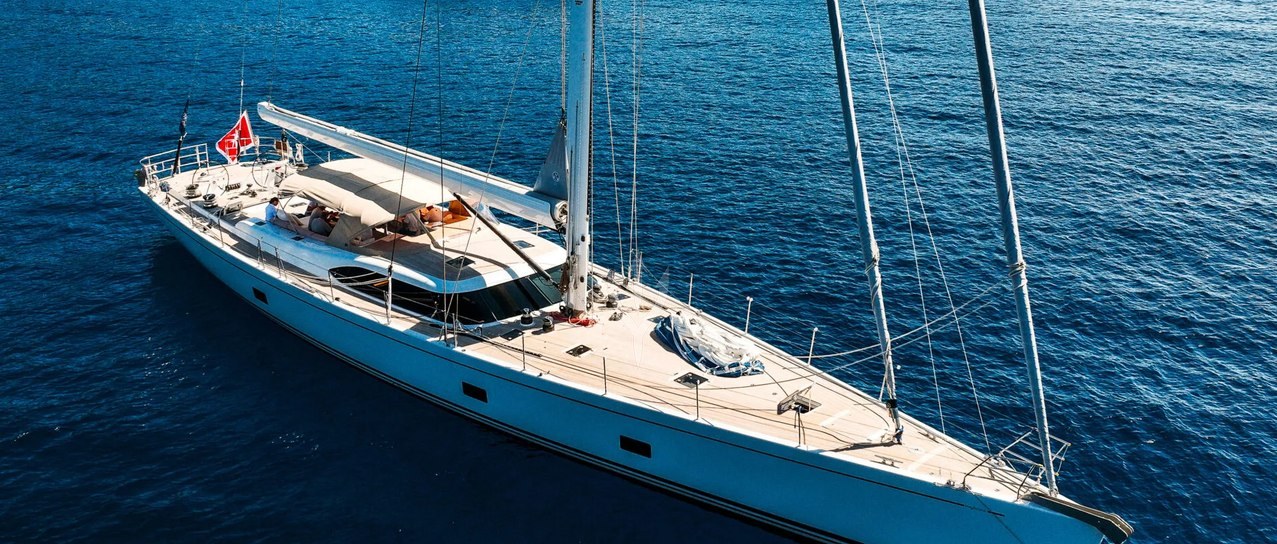 STARFALL yacht charter 1