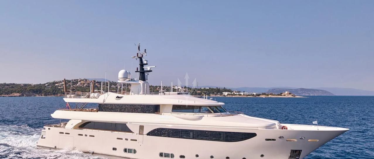 POLARIS yacht charter 1