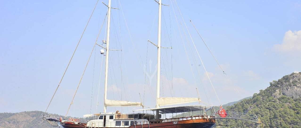BERRAK SU yacht charter 1