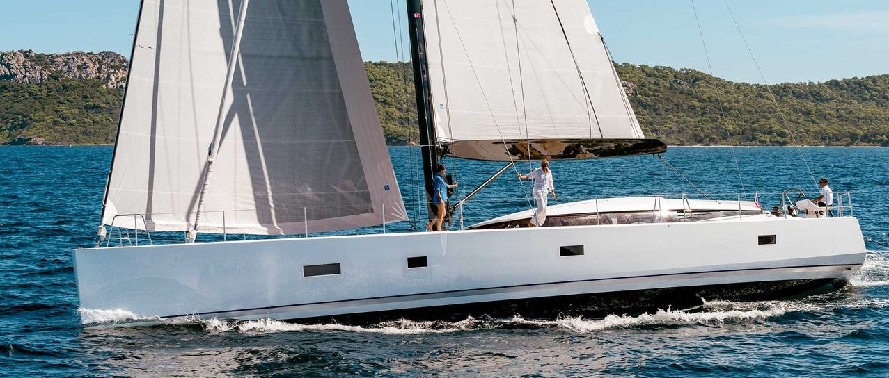 BEAUTIFUL DAY yacht charter 1