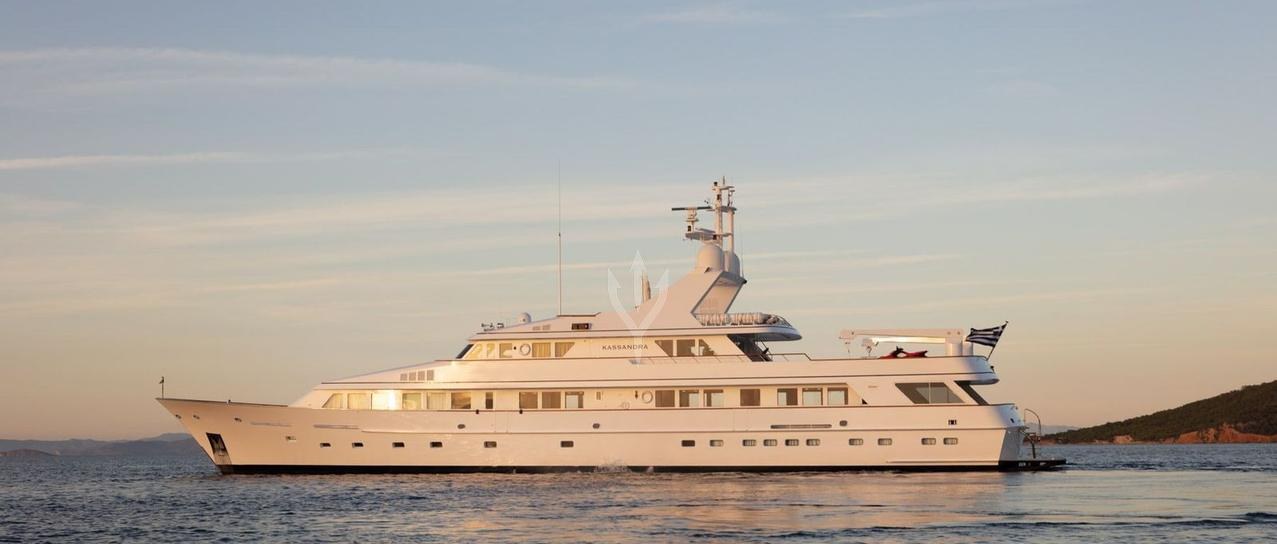 KASSANDRA yacht charter 1