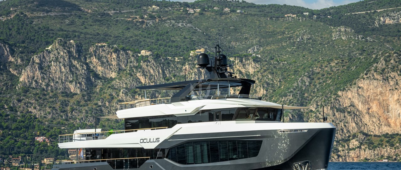 OCULUS YACHT CHARTER yacht charter