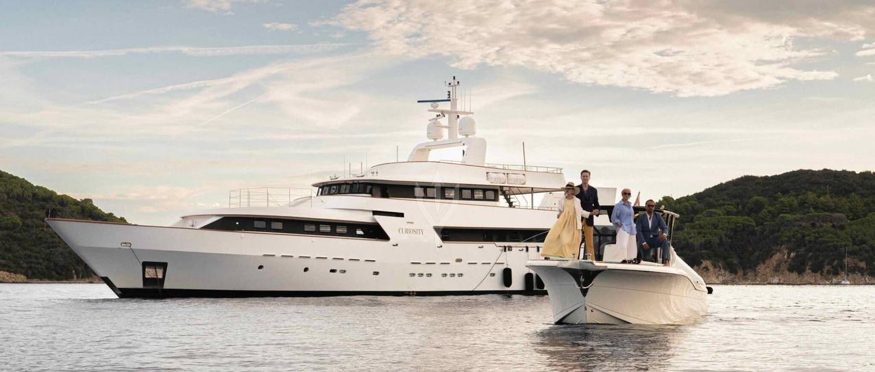CURIOSITY yacht charter 1