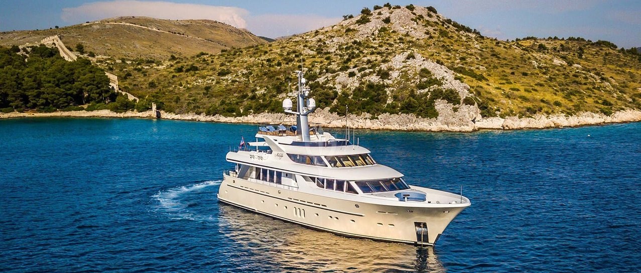 MILAYA yacht charter 1