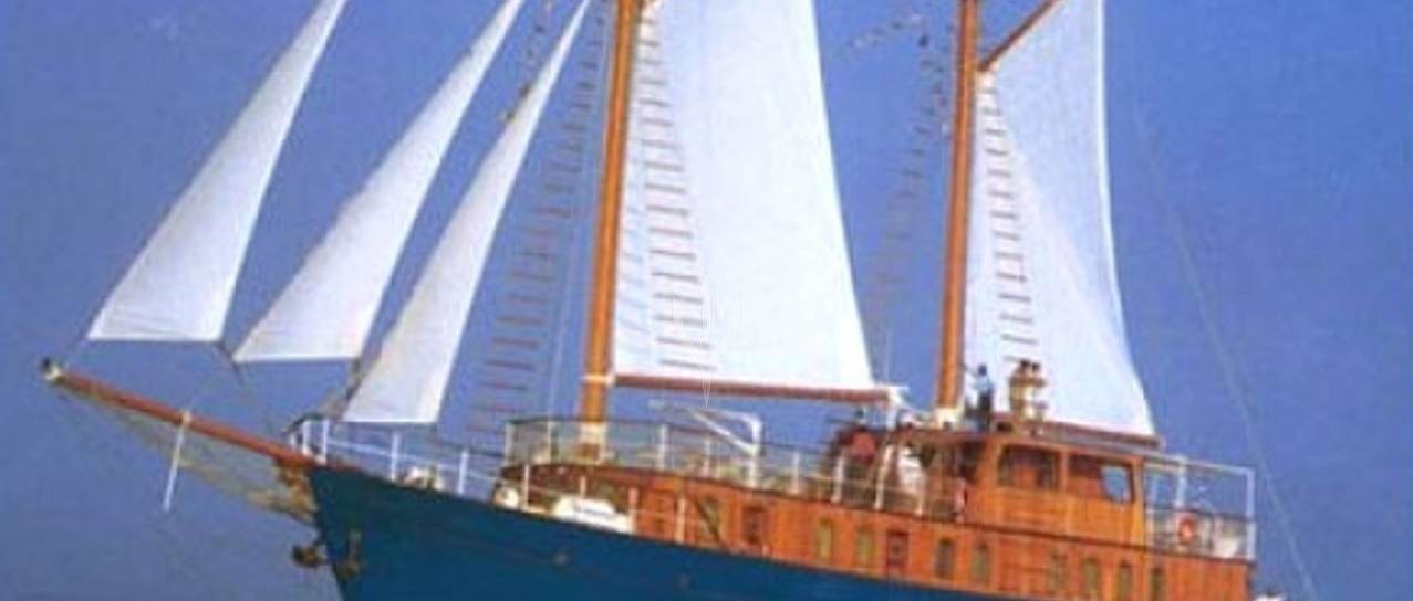 SEA CROWN yacht charter 1