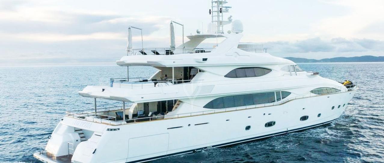PARADISE YACHT CHARTER yacht charter