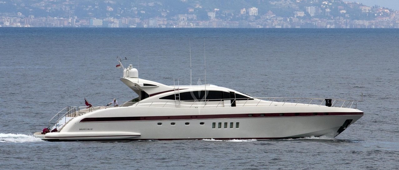 LITTLE ZOE yacht charter 1