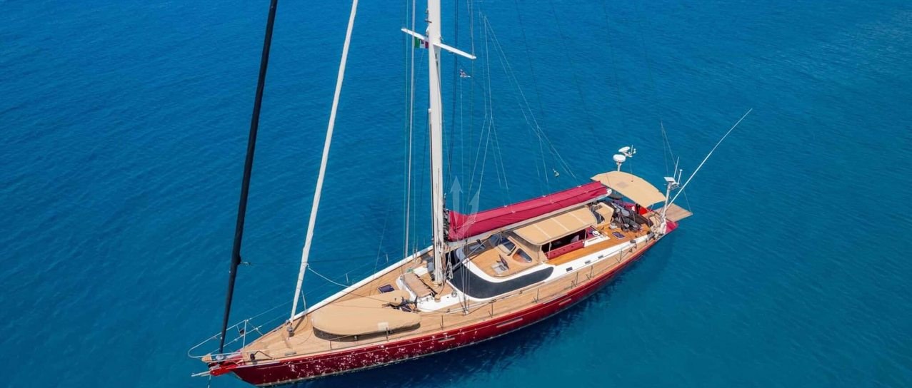 LILLA yacht charter 1