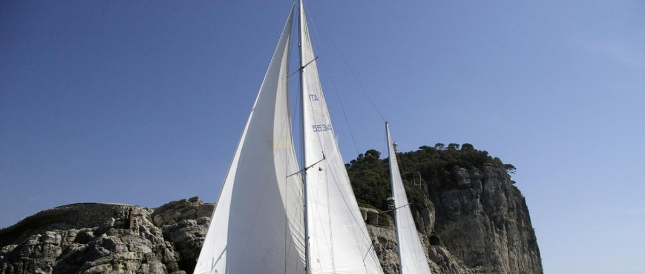 CADAMA yacht charter 1
