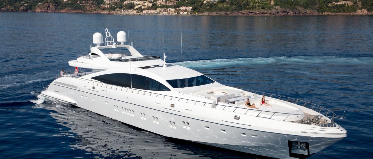 DA VINCI yacht charter 1