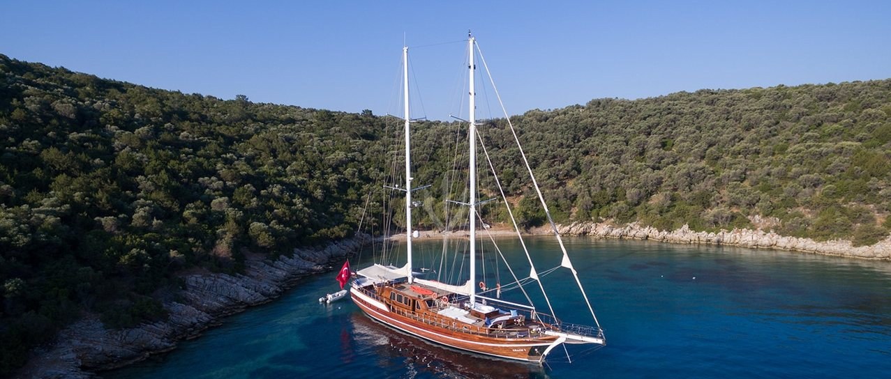 GRACE 1 YACHT CHARTER yacht charter