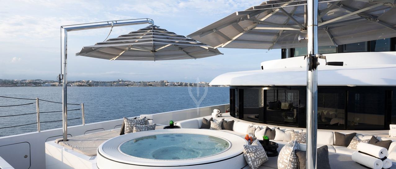 SOUNDWAVE yacht charter 2