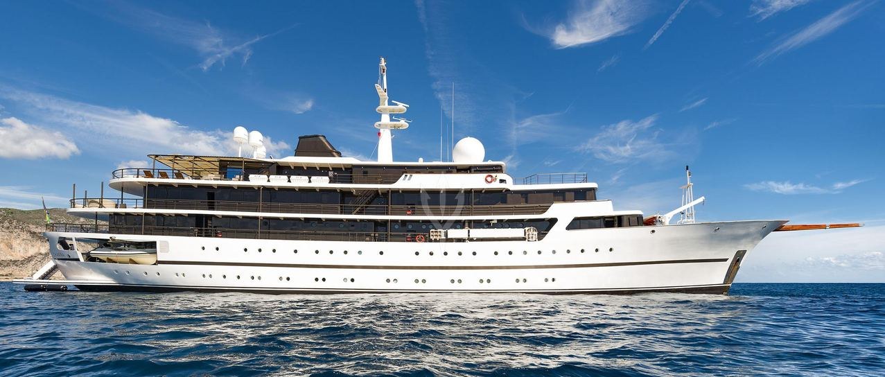 CHAKRA yacht charter 1