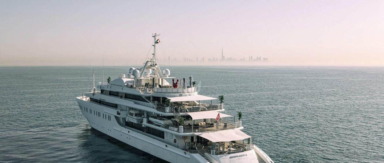 MOONLIGHT II yacht charter 5