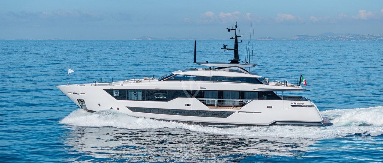 MARICAN FOREVER YACHT CHARTER yacht charter