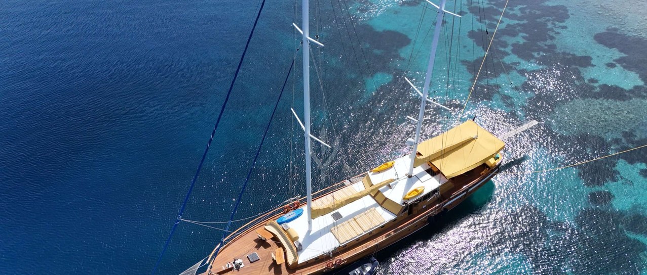PARSS yacht charter 1