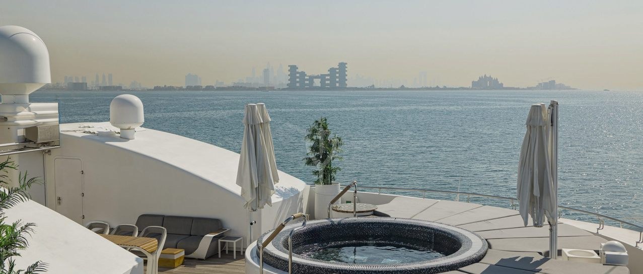 MOONLIGHT II yacht charter 2