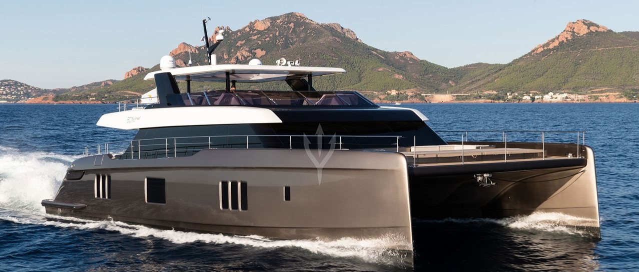 SEIYA yacht charter 1