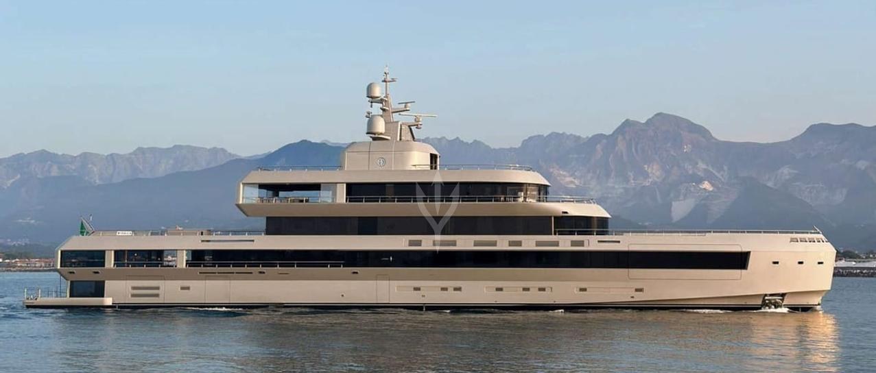 GECO BY G.ARMANI yacht charter 1