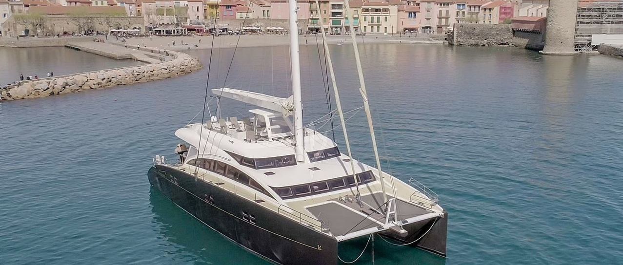 HOUBARA yacht charter 1