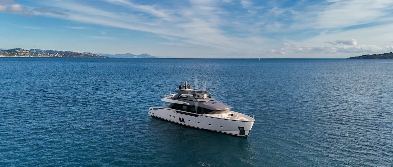 VINCI II yacht charter 1