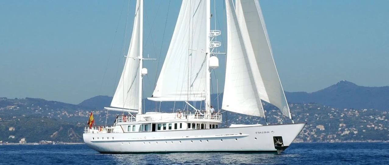 MATA MUA yacht charter 1
