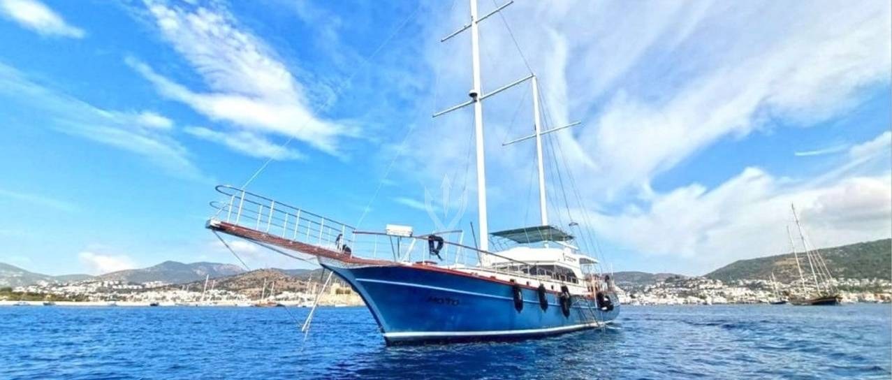 MOTTO yacht charter 1
