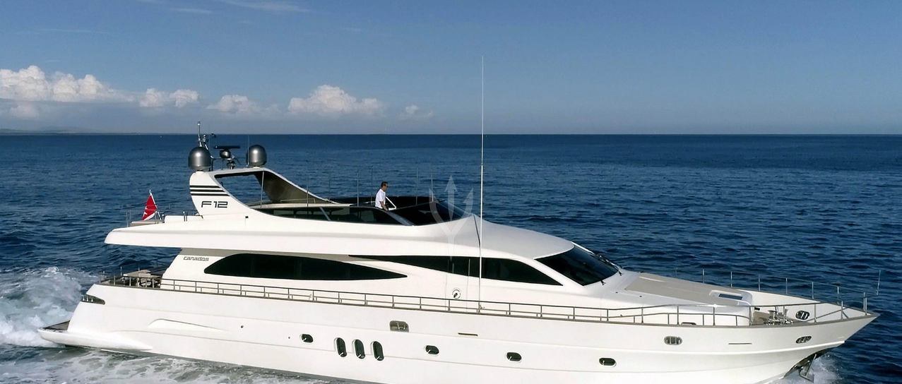 EFFE yacht charter 1