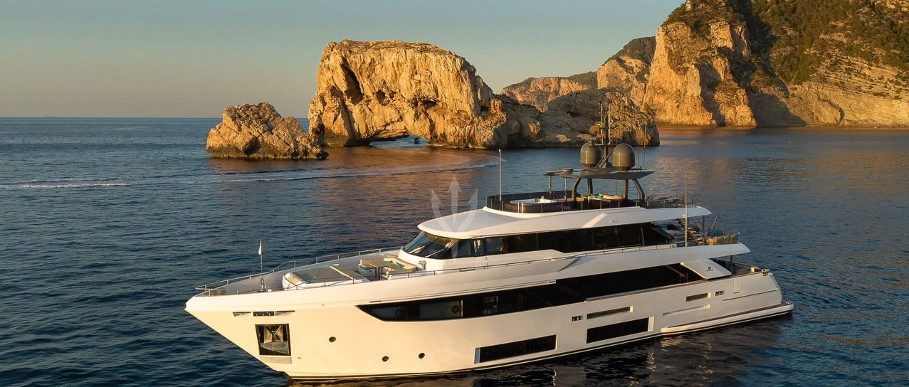 ACQUA yacht charter 1