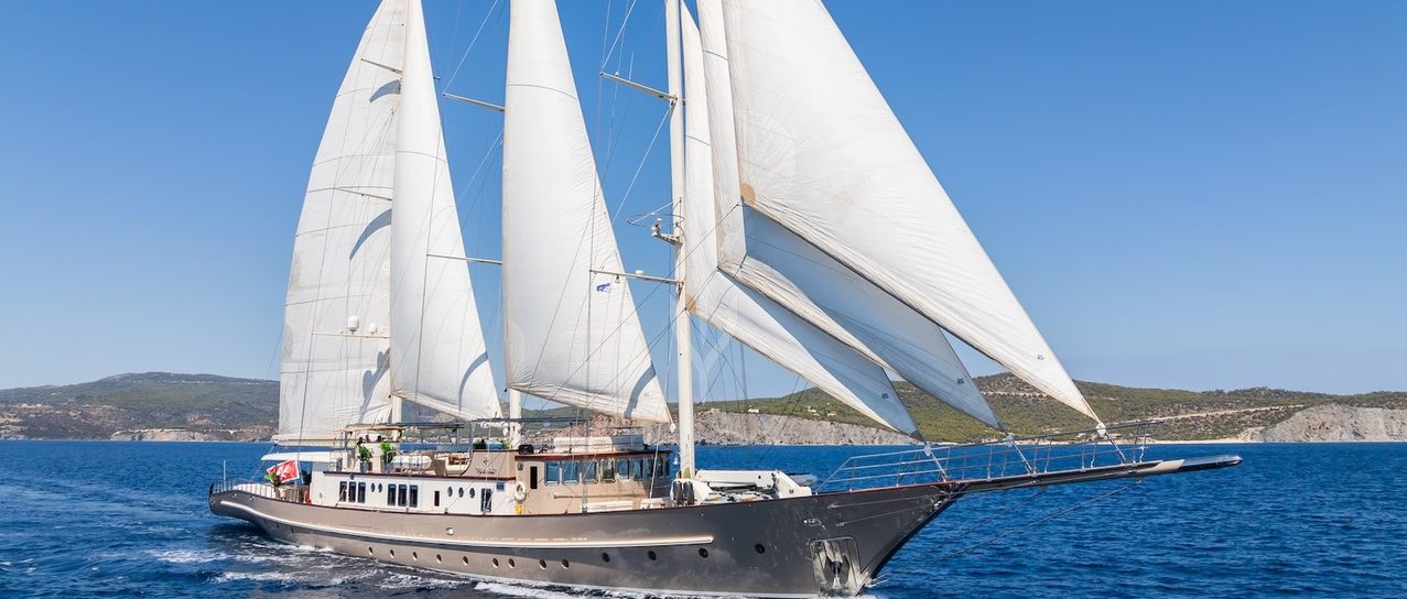 THE LANGLEY YACHT CHARTER yacht charter